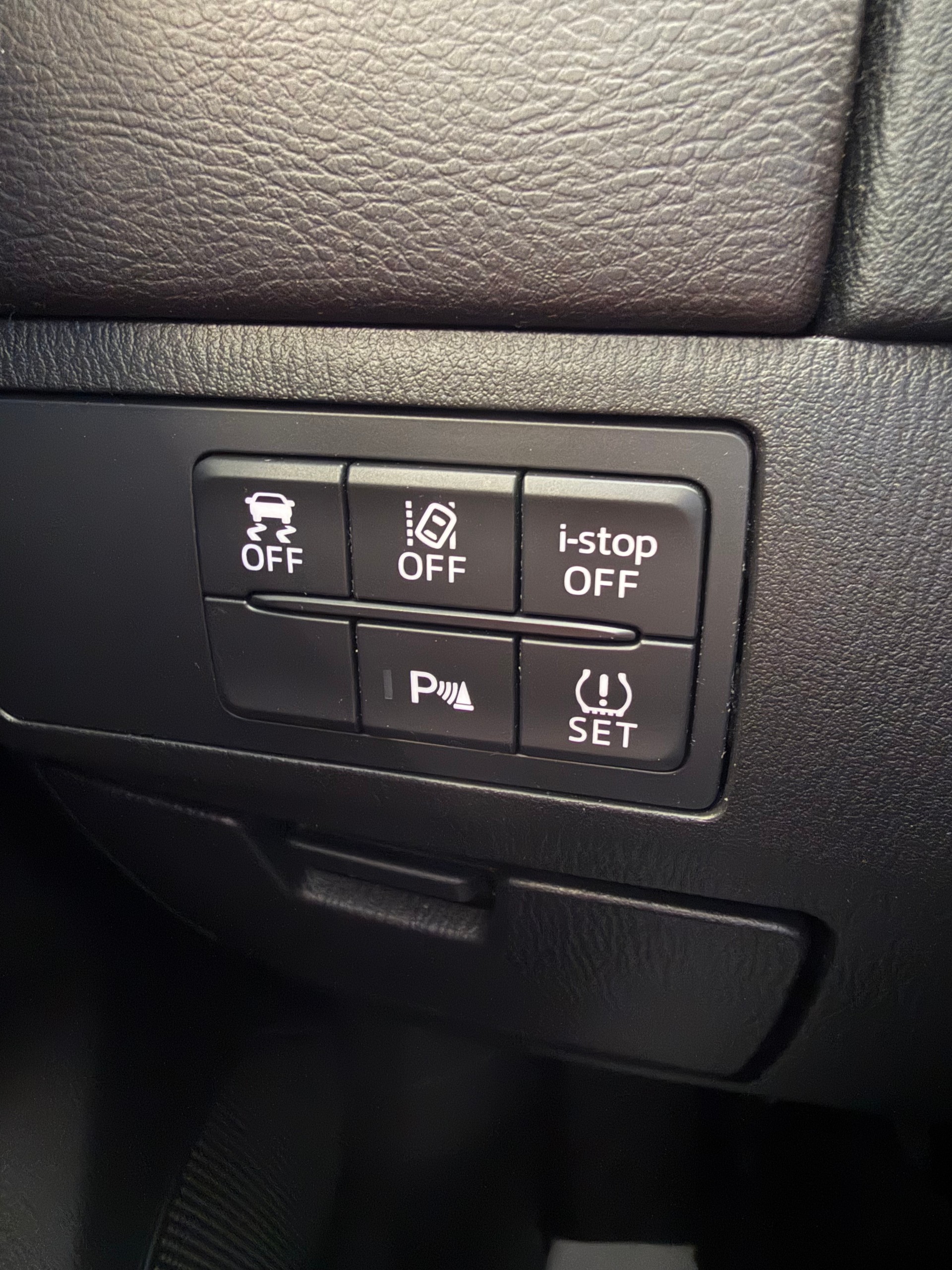 MAZDA 6 Sportwagon SKYACTIV-D 175 Revolution Automat AWD-image-30