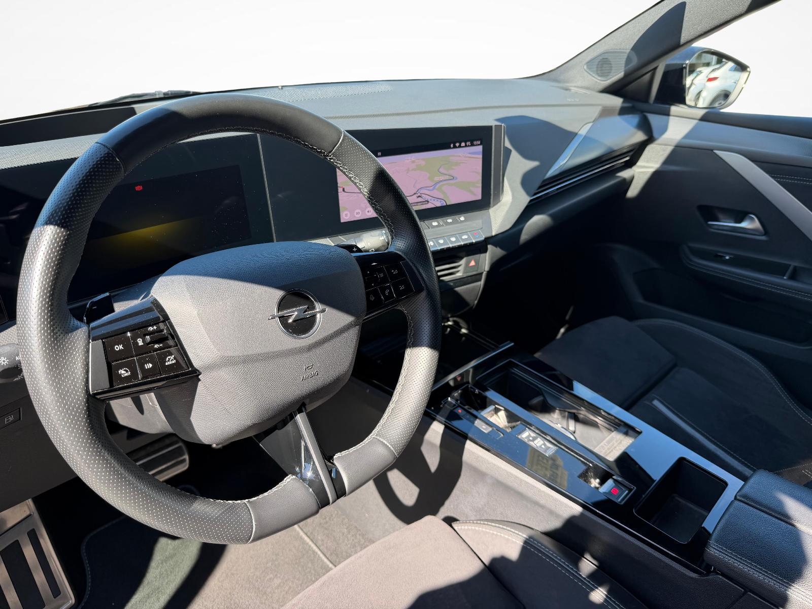 OPEL Astra 1.6 T PHEV 225 GSe-image-2