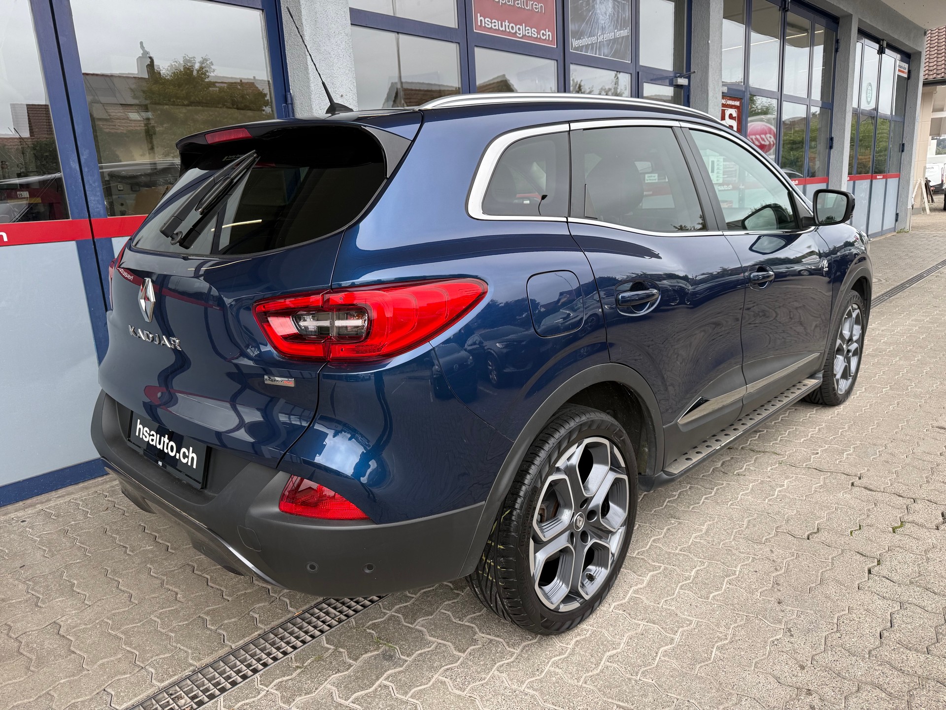 RENAULT Kadjar 1.6 16V Turbo 90th Anniversary-image-2