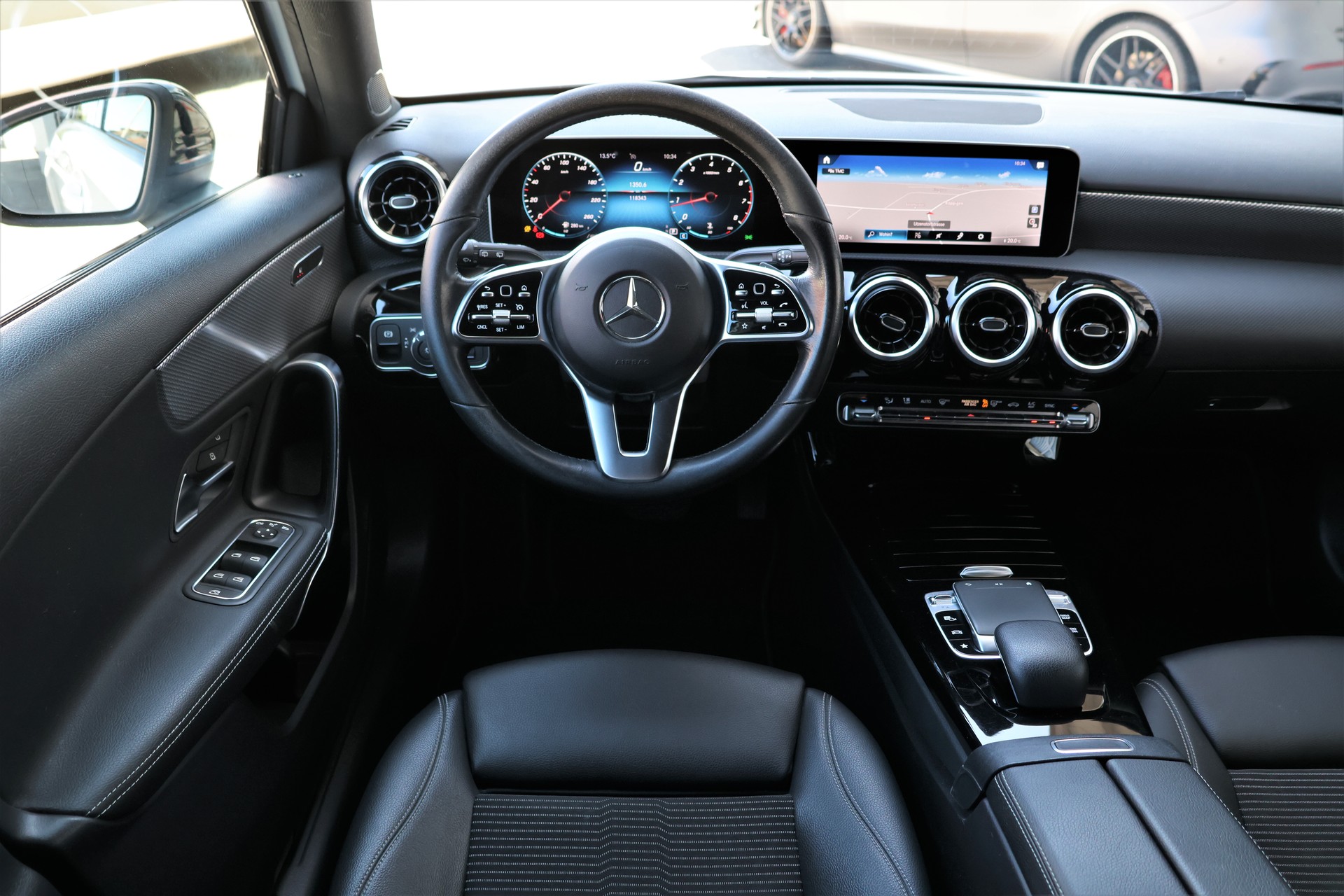 MERCEDES-BENZ A 180 Progressive 7G-DCT (CH)-image-12