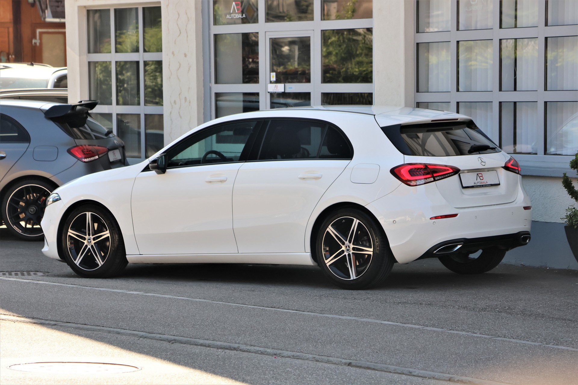 MERCEDES-BENZ A 180 Progressive 7G-DCT (CH)-image-3