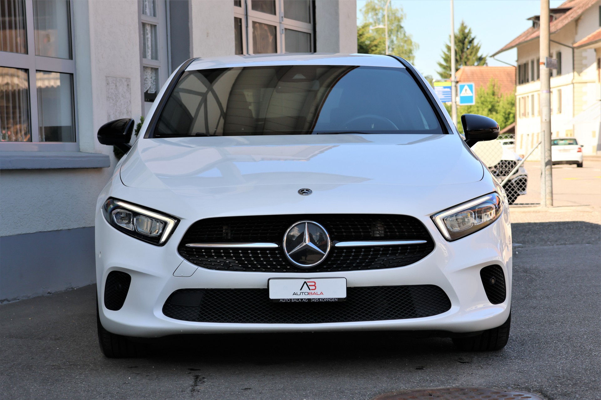 MERCEDES-BENZ A 180 Progressive 7G-DCT (CH)-image-1