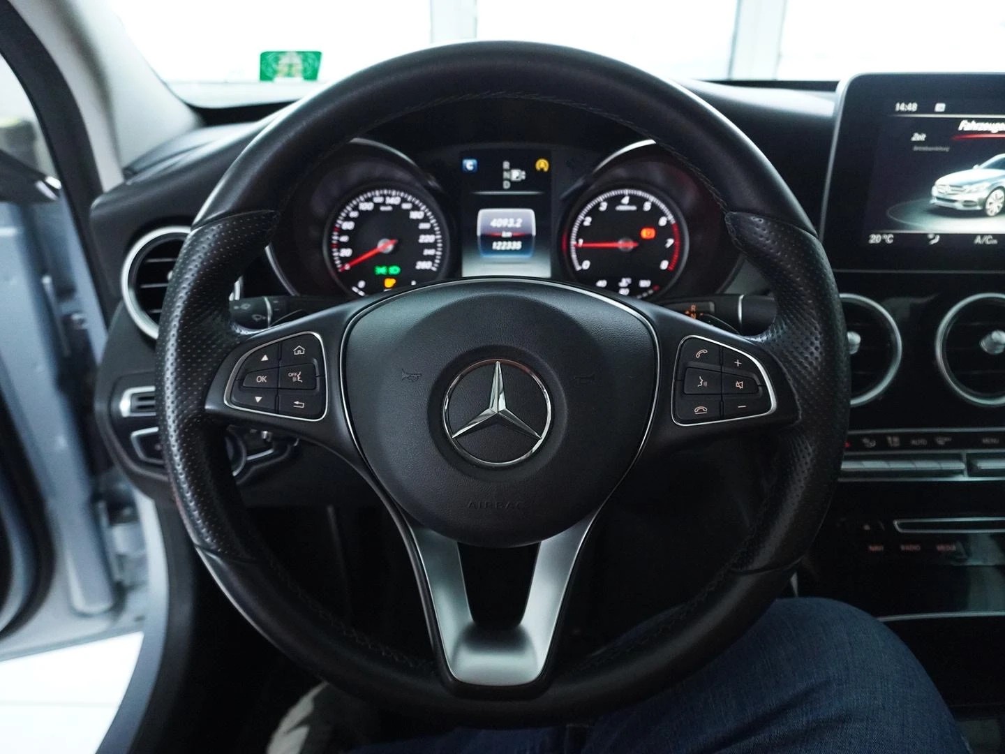 MERCEDES-BENZ C 180 Avantgarde 7G-Tronic-image-5