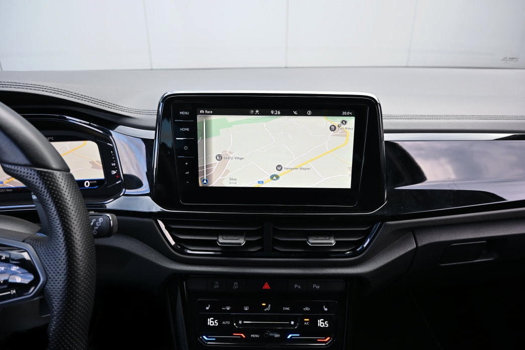 VW T-Roc 2.0 TSI R DSG 4Motion-image-12