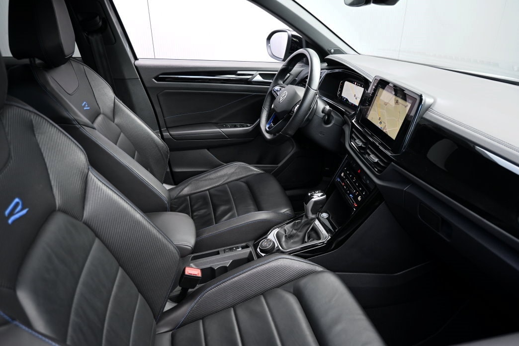 VW T-Roc 2.0 TSI R DSG 4Motion-image-4