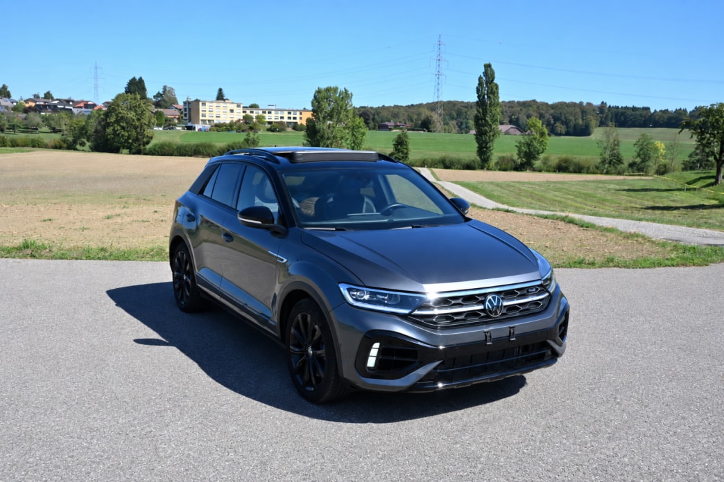 VW T-Roc 2.0 TSI R DSG 4Motion-image-1