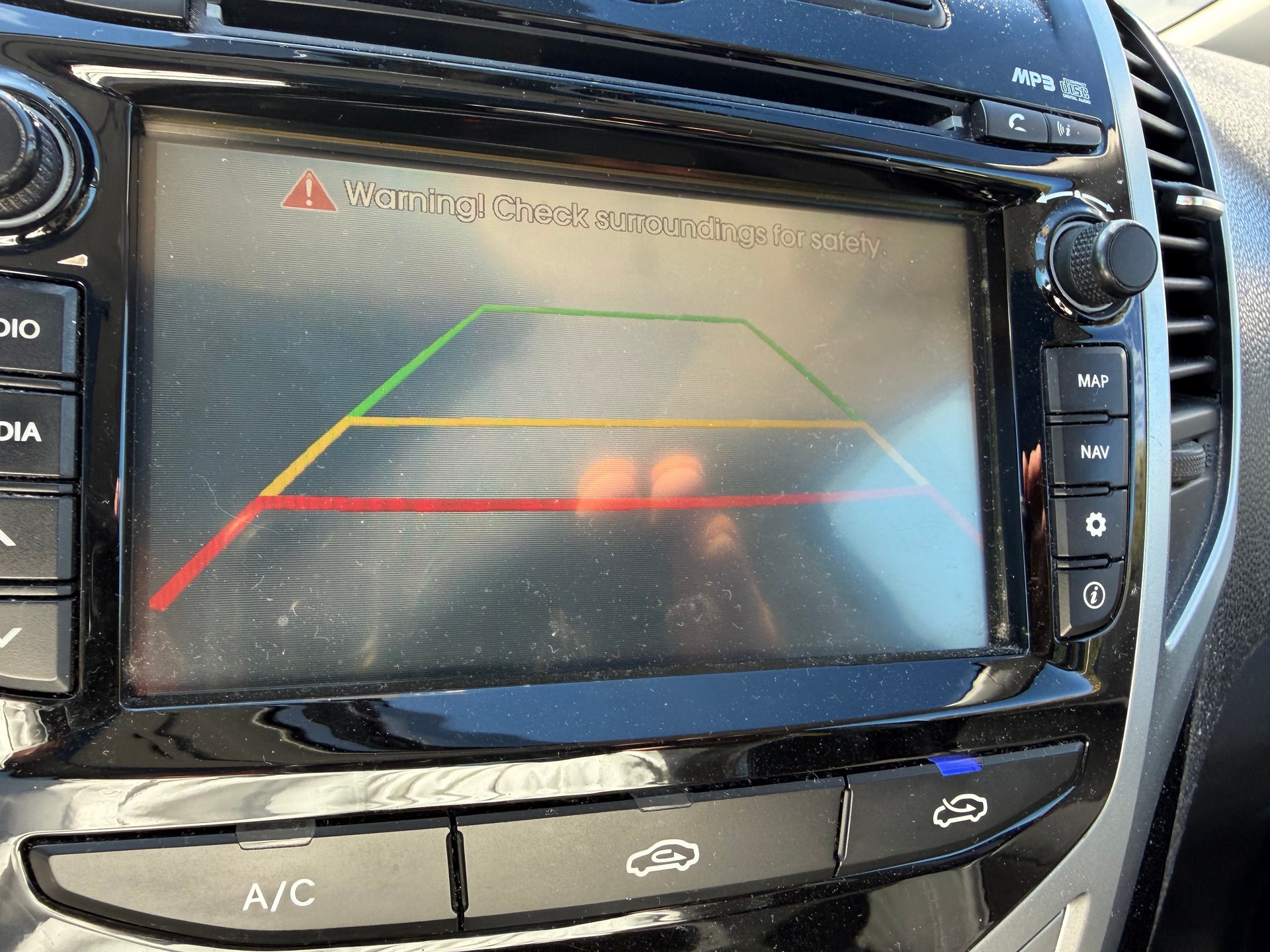 HYUNDAI iX20 1.6 Style-image-11