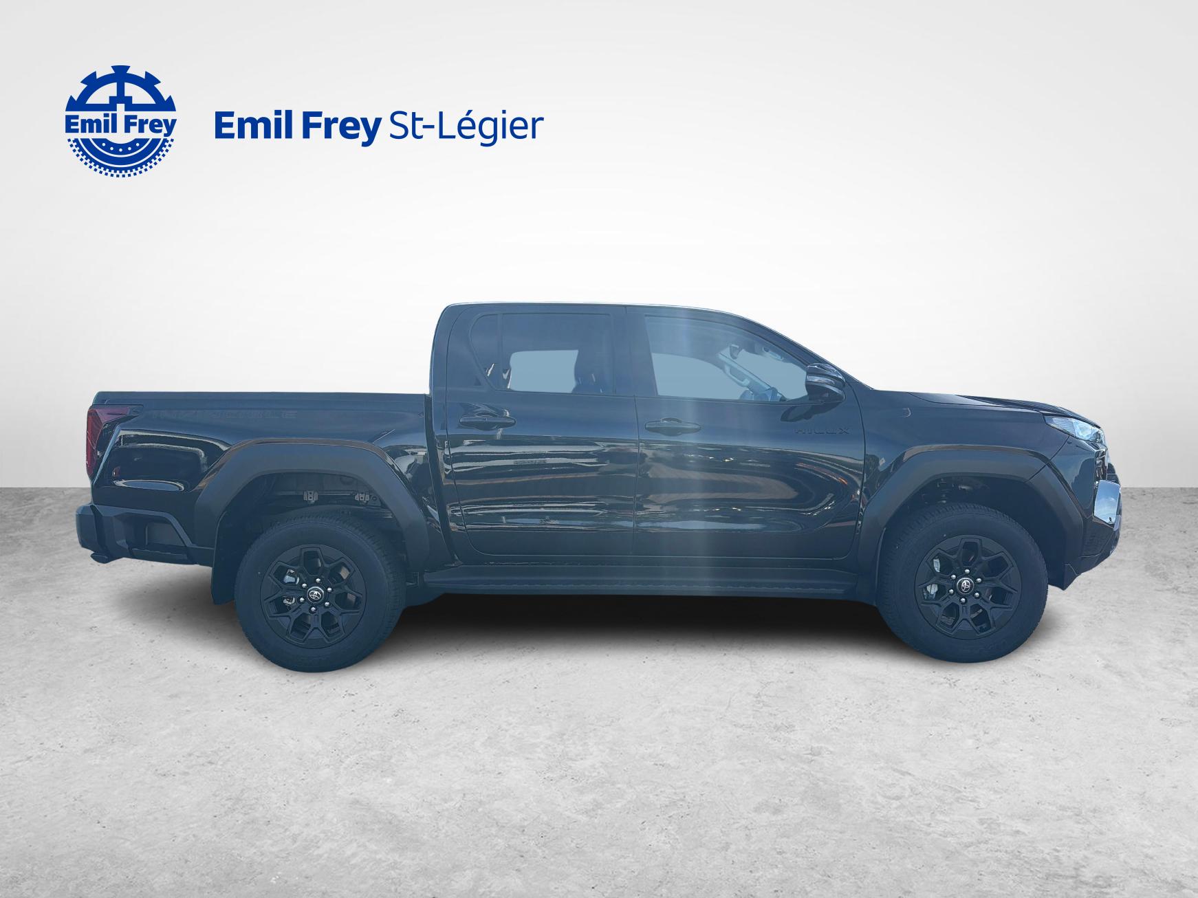 TOYOTA Hilux Double Cab.-Pick-up 2.8 D-4D MHEV 204 Invincible-image-1