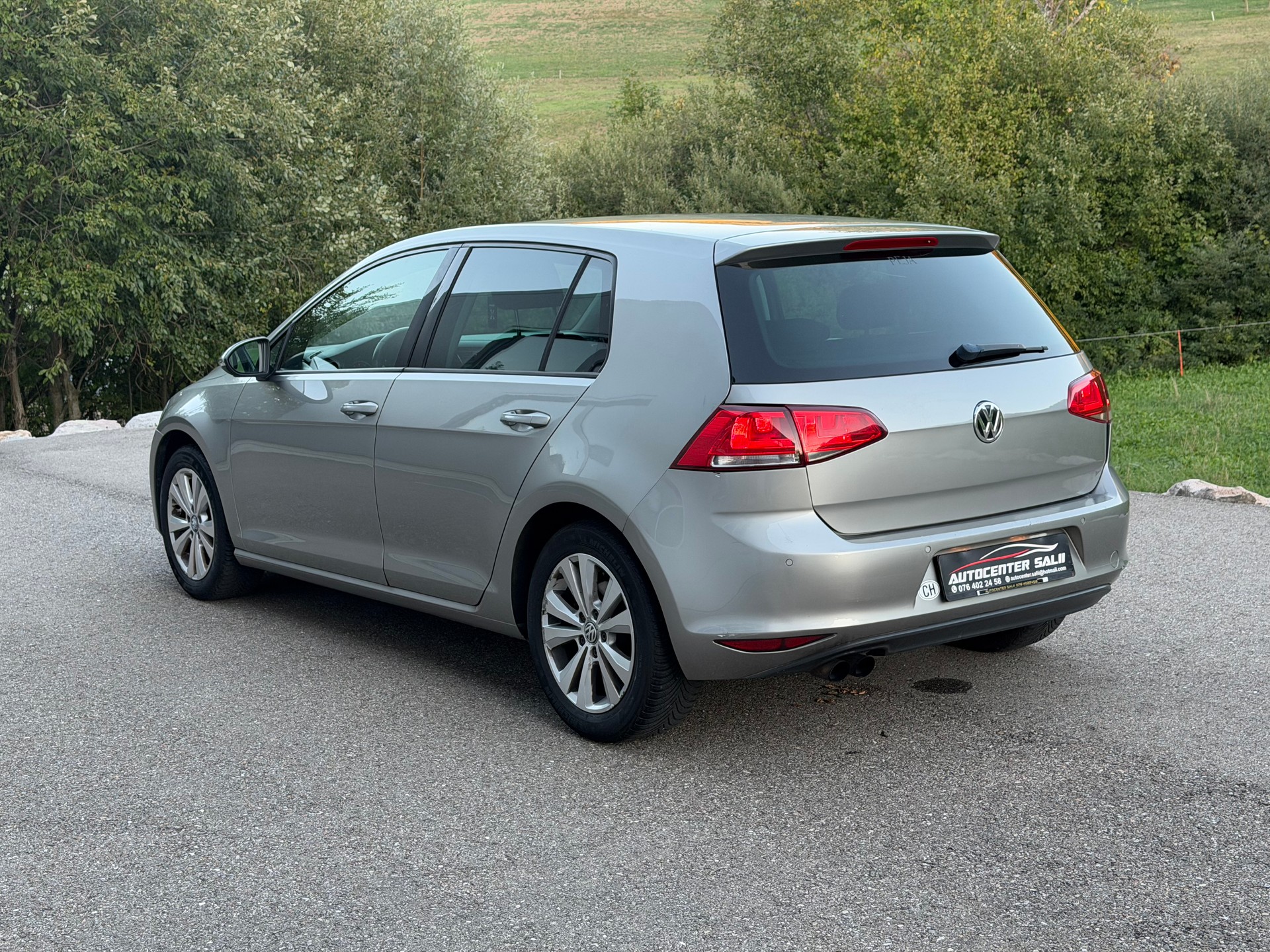 VW Golf 1.4 TSI Trendline-image-4