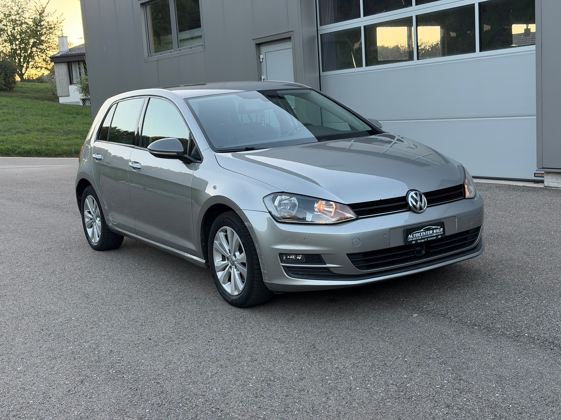 VW Golf 1.4 TSI Trendline-image-2