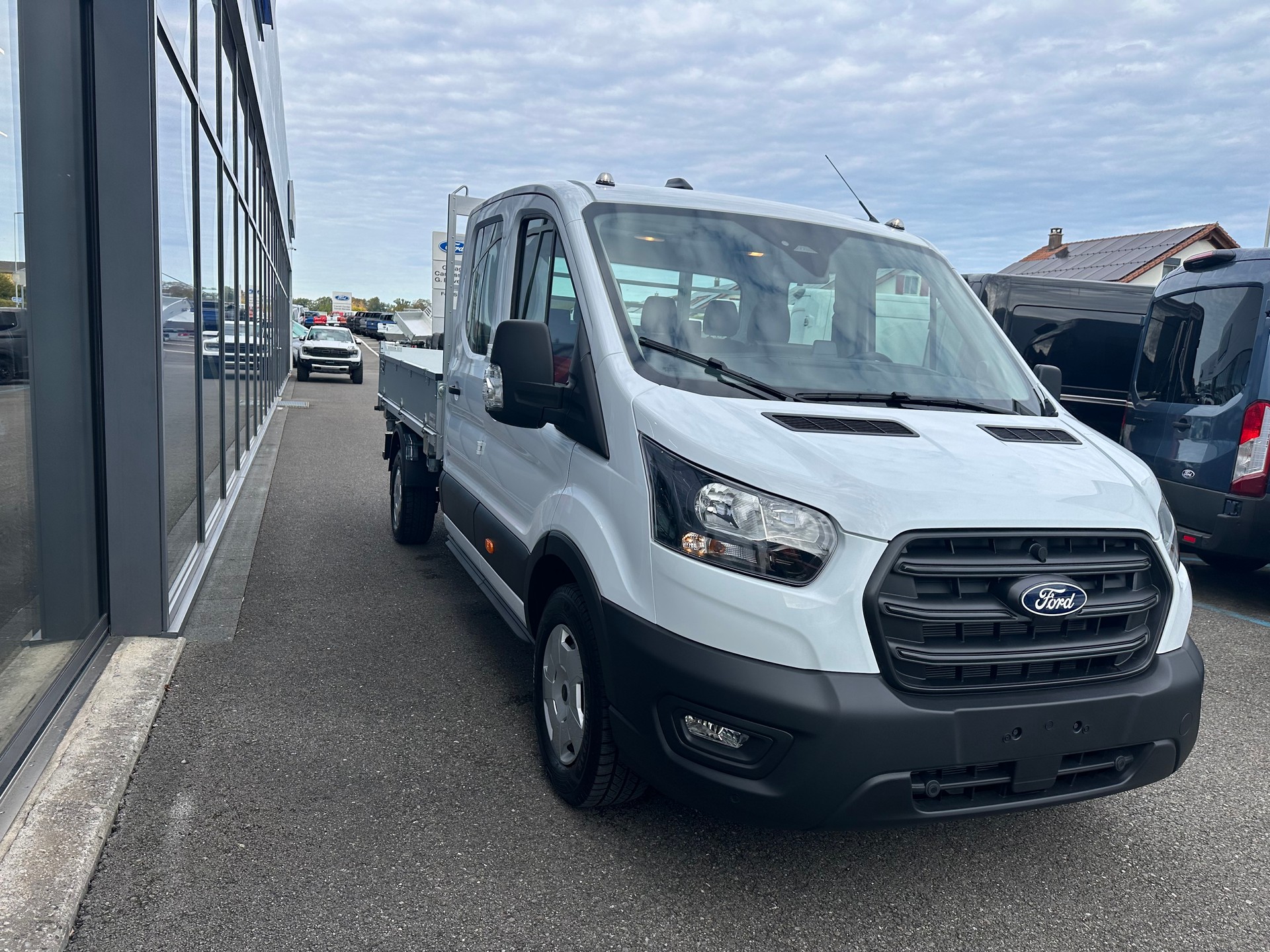 FORD Transit dcab.-ch. 350 L3 2.0 E Trend/165CVHD/Aut.-image-13