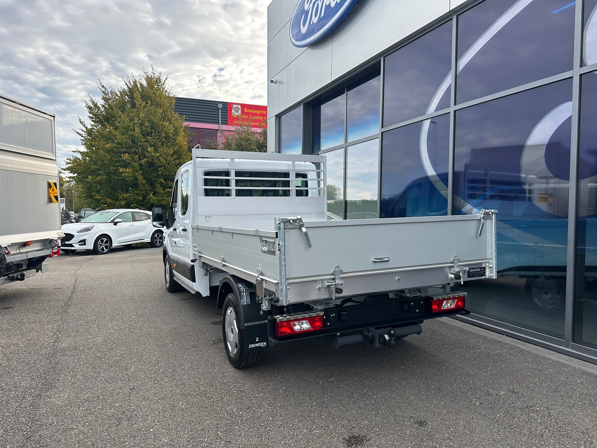 FORD Transit dcab.-ch. 350 L3 2.0 E Trend/165CVHD/Aut.-showroom-element-3