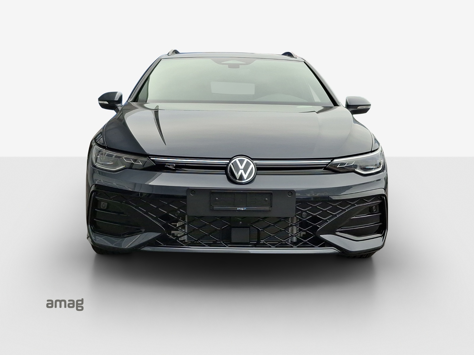 VW Golf Variant 1.5 eTSI mHEV R-Line DSG-image-6