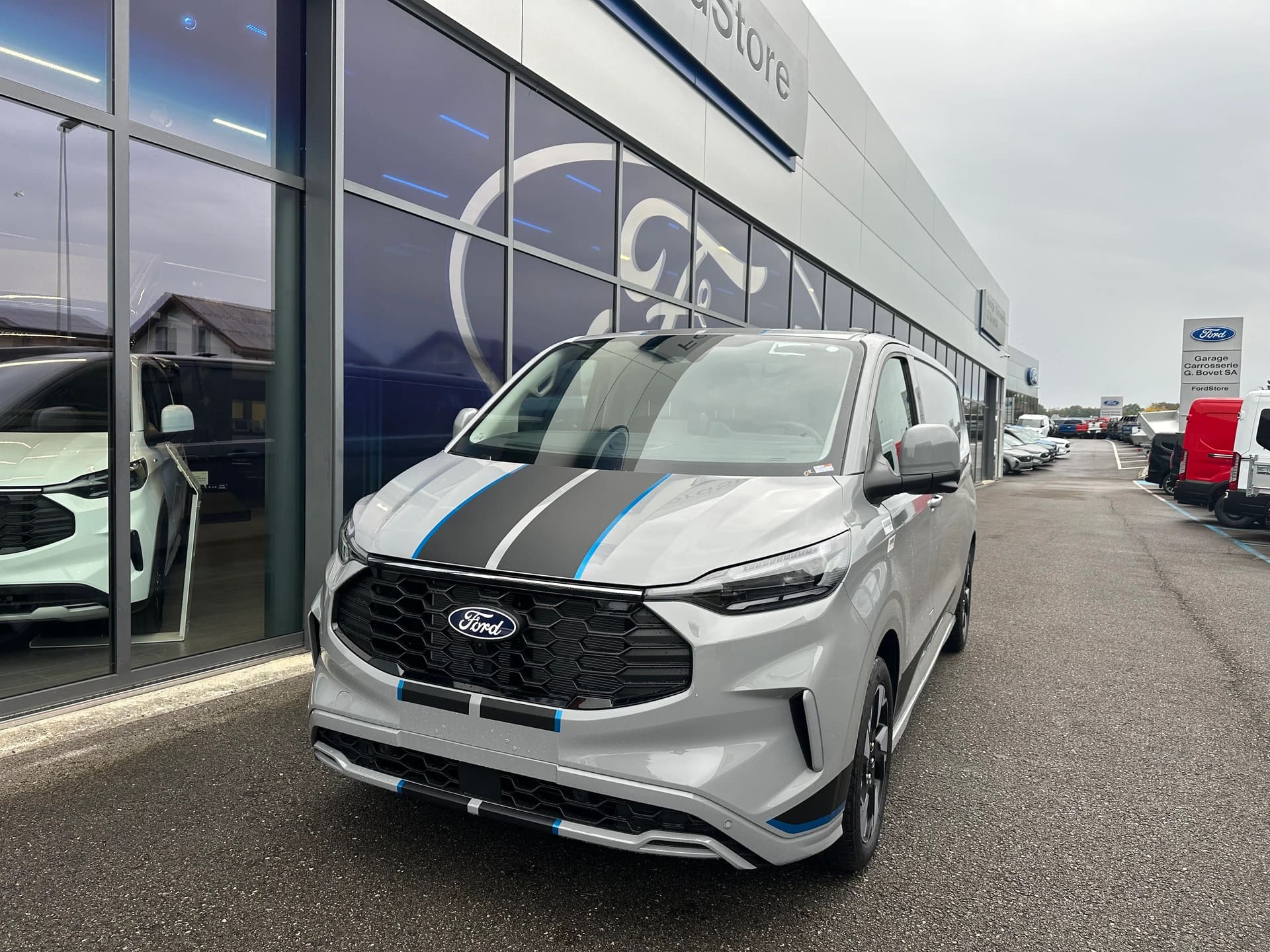 FORD Transit Custom Van 320 L2 2.0 EcoBl Sport/170CV/Aut./4x4