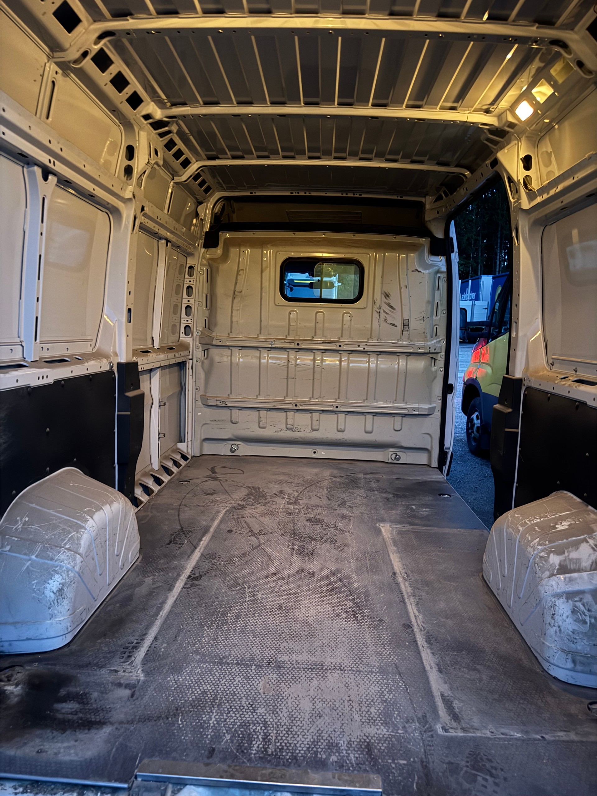 FIAT Ducato 35 tv 3.0 CNG Natural Power-image-10