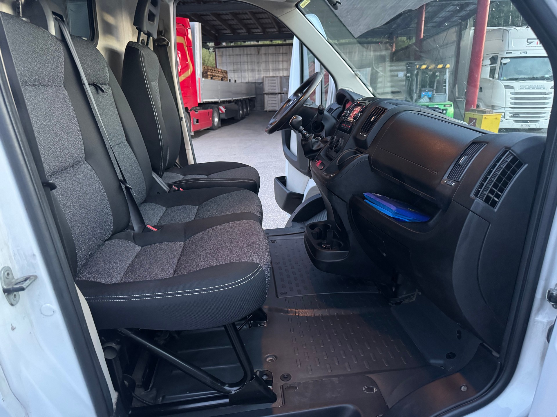 FIAT Ducato 35 tv 3.0 CNG Natural Power-image-4