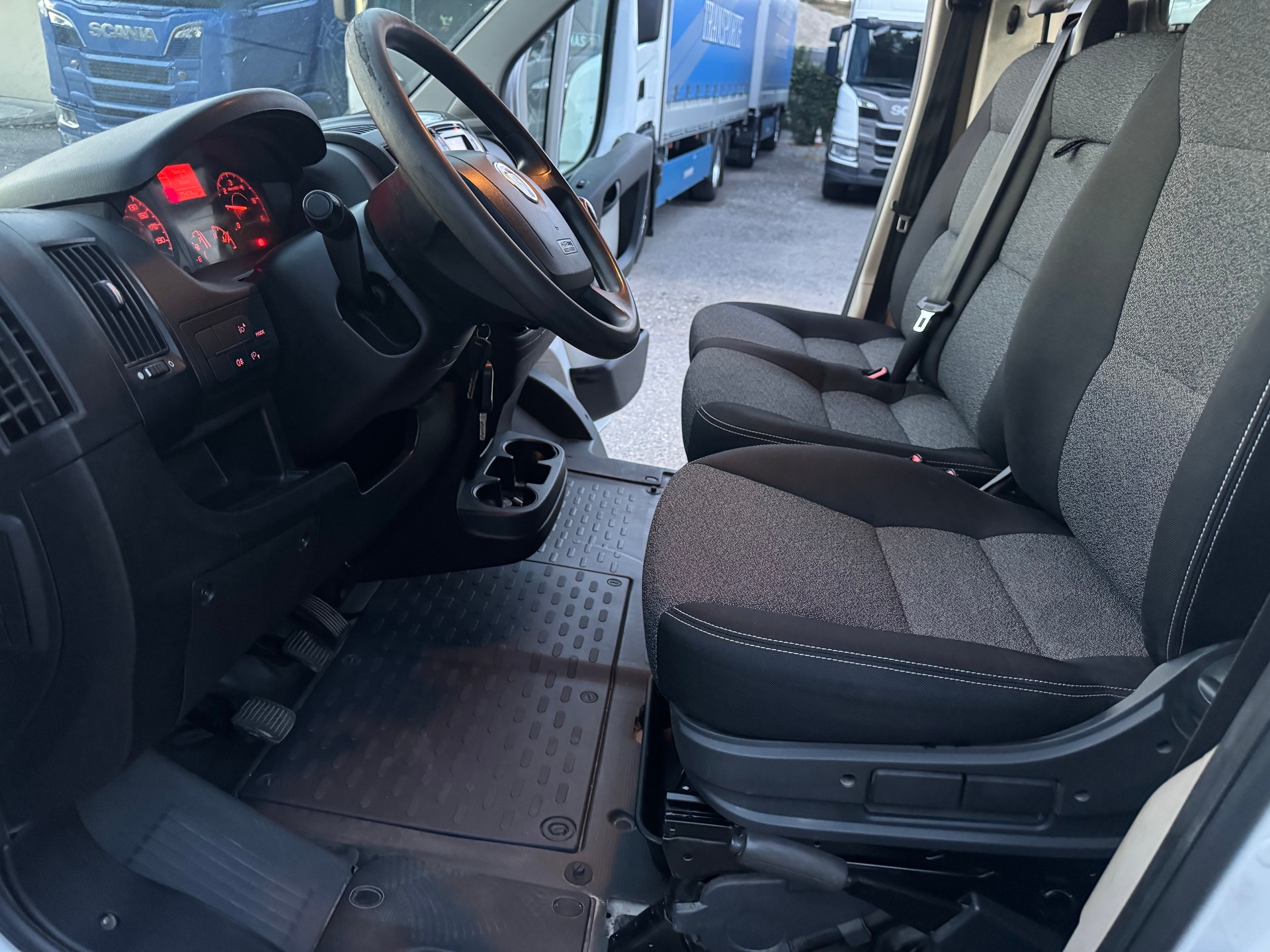 FIAT Ducato 35 tv 3.0 CNG Natural Power-image-5