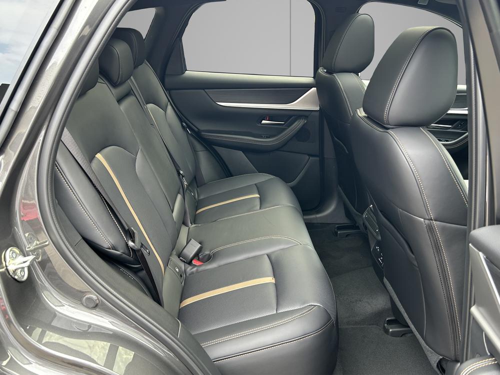 MAZDA CX-60 e-Skyactiv PHEV 327 AWD Homura Plus-image-16