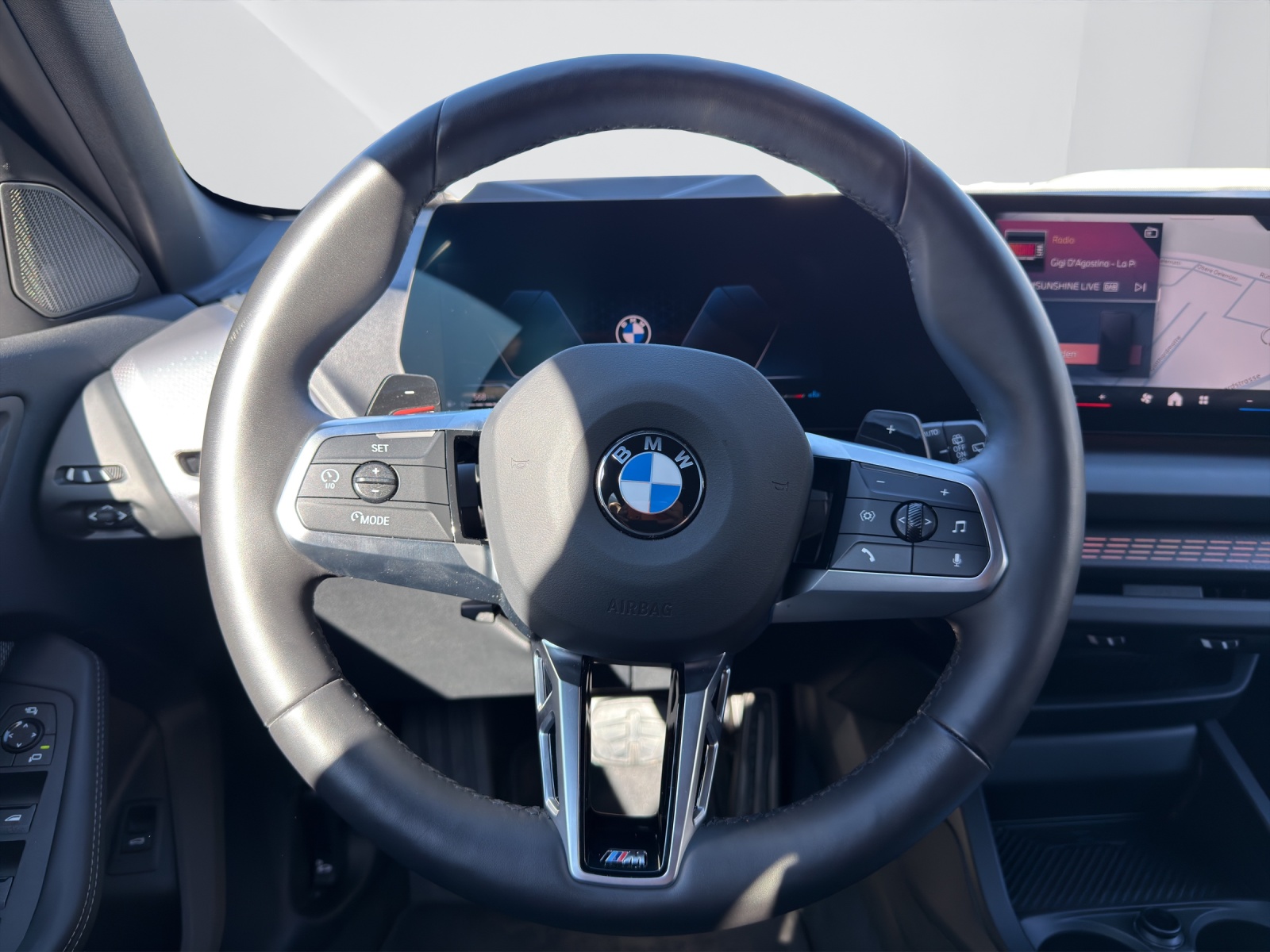 BMW 123 xDrive-image-16