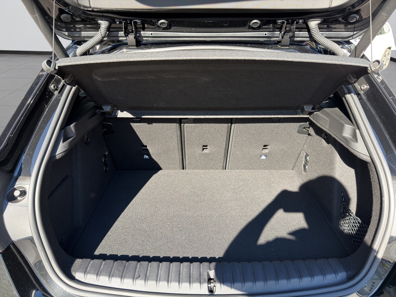BMW 123 xDrive-image-12