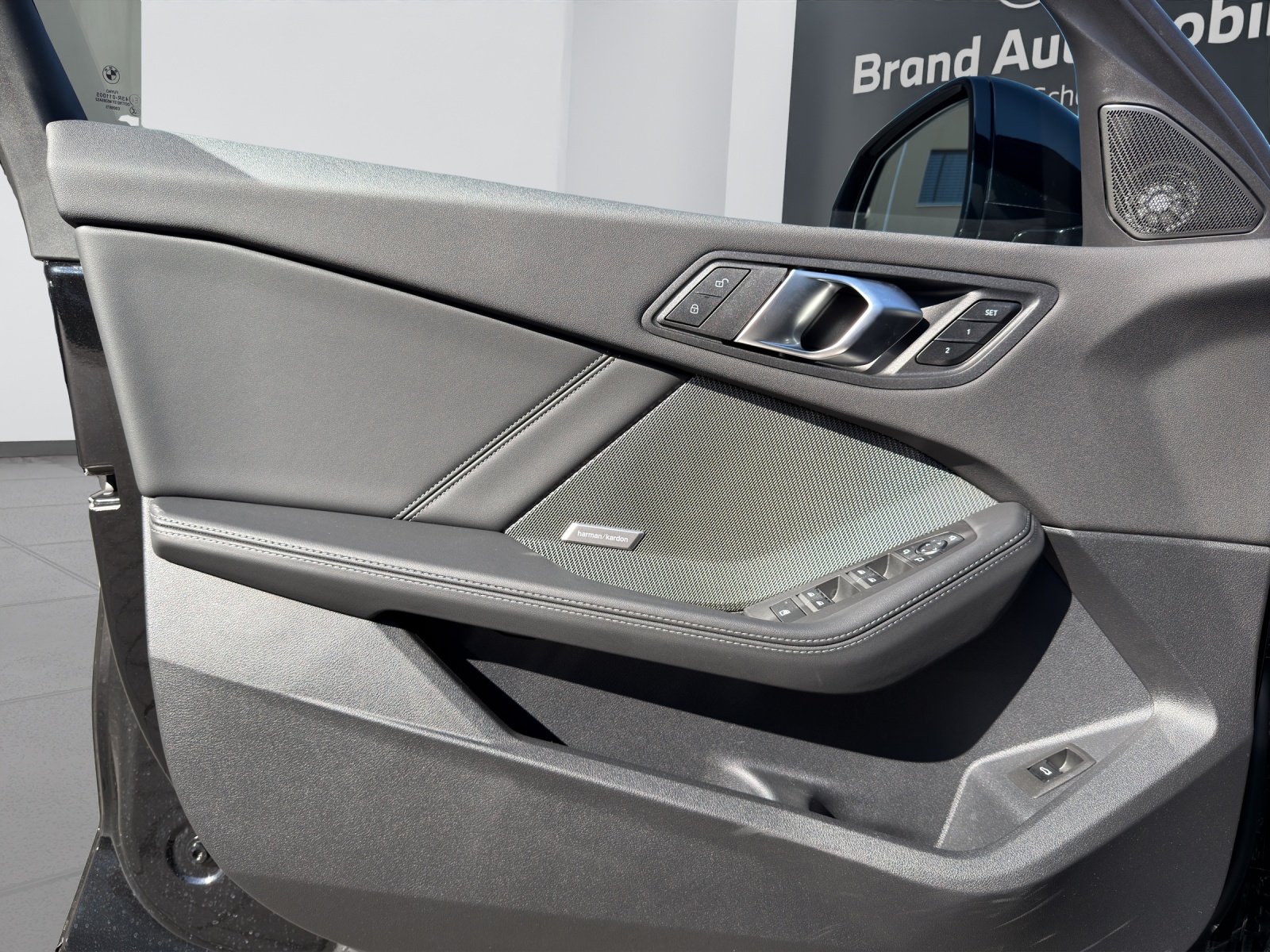 BMW 123 xDrive-image-19