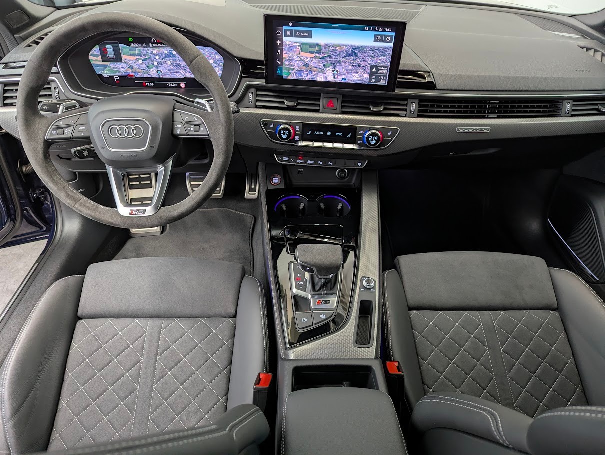 AUDI RS4 Avant 2.9 V6 TFSI quattro T-Tronic*ALL-BLACK RS-DESIGN FULL-ASSISTS SPORT-AGA 360CAM NAVI+ UVM*-image-25