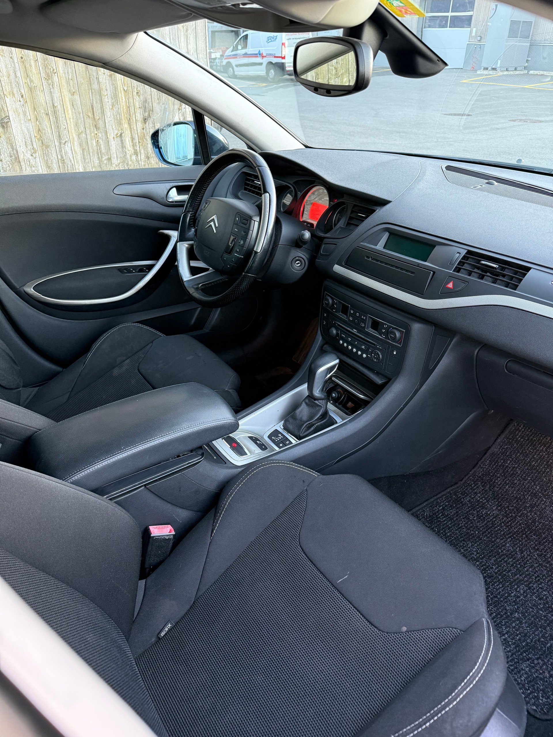 CITROEN C5 Tourer 2.7 HDi V6 Exclusive Automatic-image-6