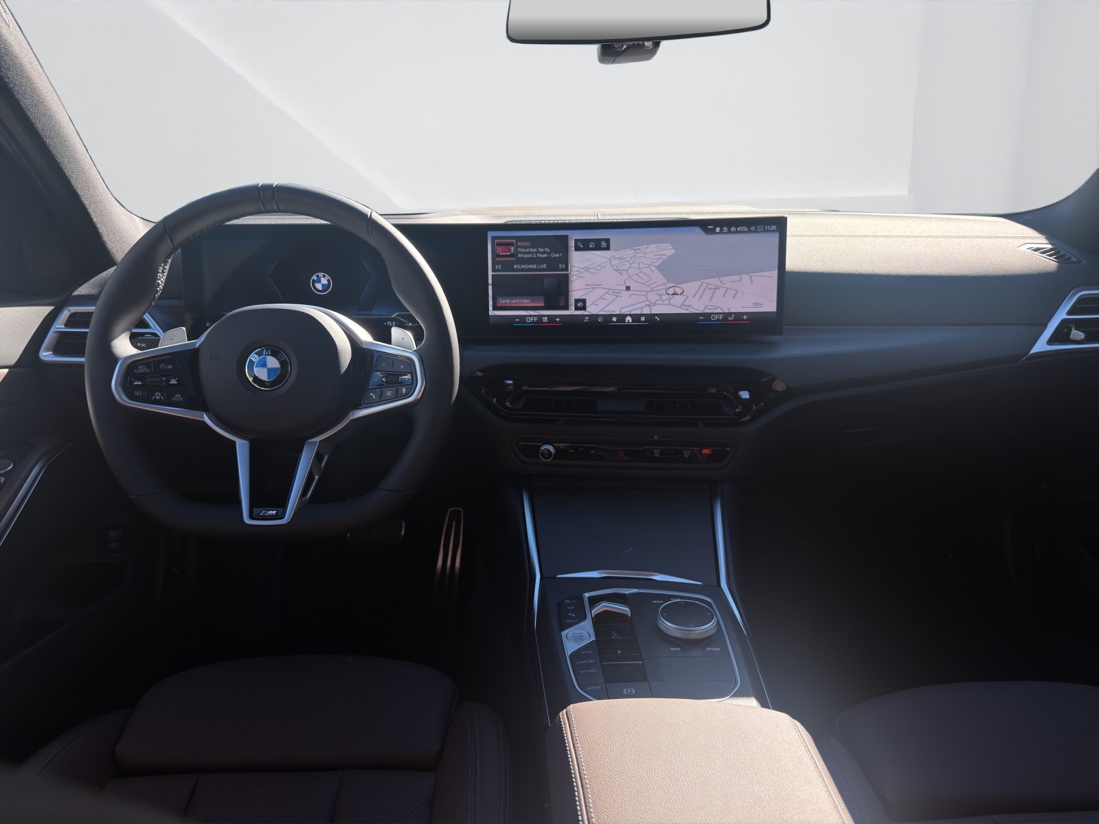 BMW 330i xDrive SAG Touring-image-15