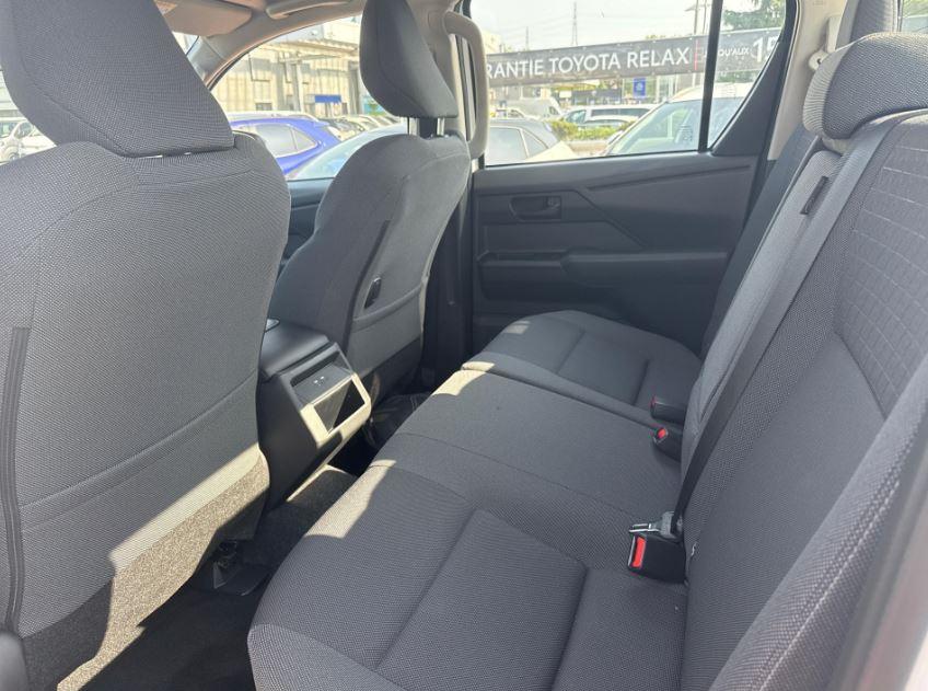TOYOTA Hilux Double Cab.-Pick-up 59KWh Comfort Spezialpreis !-image-4