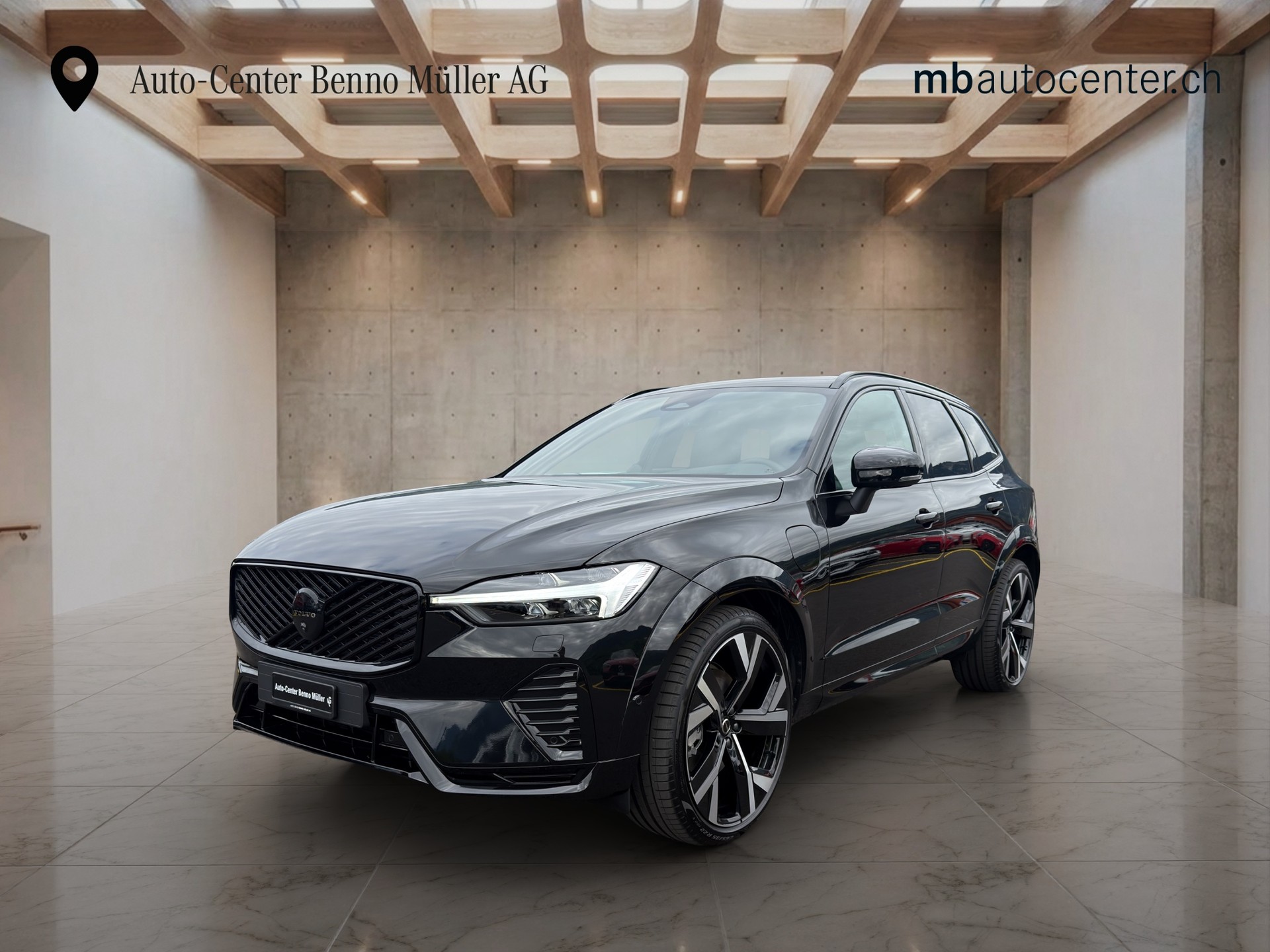 VOLVO XC60 2.0 T8 TE Black Edition eAWD-image-0