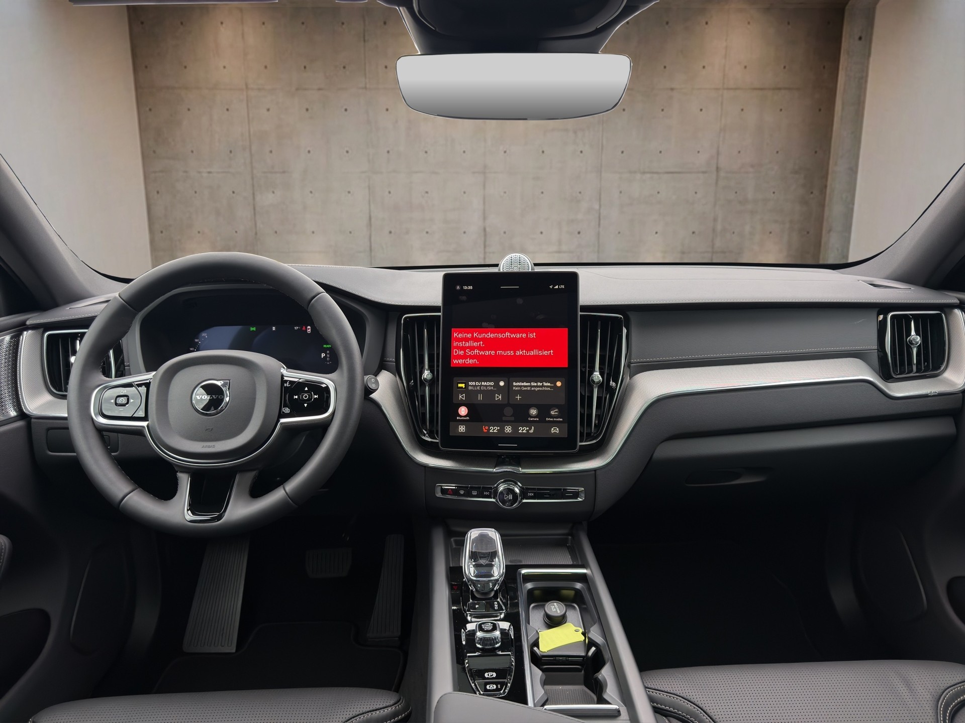 VOLVO XC60 2.0 T8 TE Black Edition eAWD-image-11
