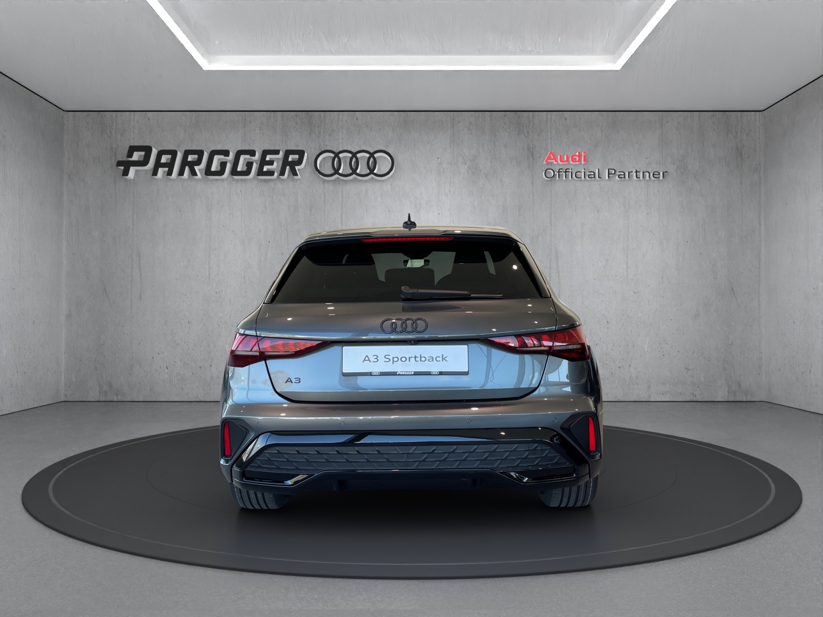 AUDI A3 Sportback 45 TFSI e S line Attraction S-tronic-image-3