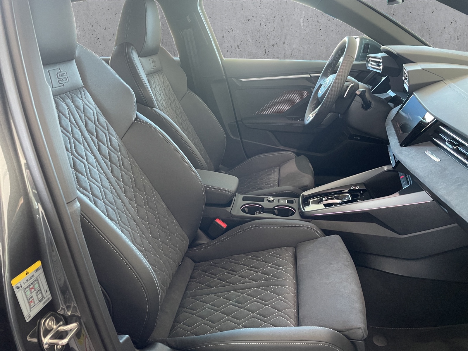AUDI A3 Sportback 45 TFSI e S line Attraction S-tronic-image-7
