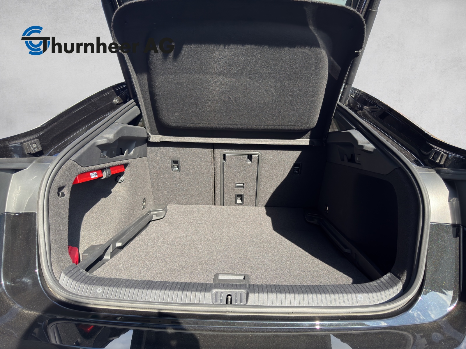 VW ID.7 Pro 77 kWh Pro-image-12