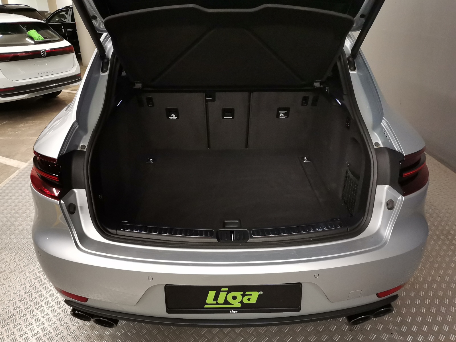 PORSCHE Macan 2.9 V6 Turbo-image-10