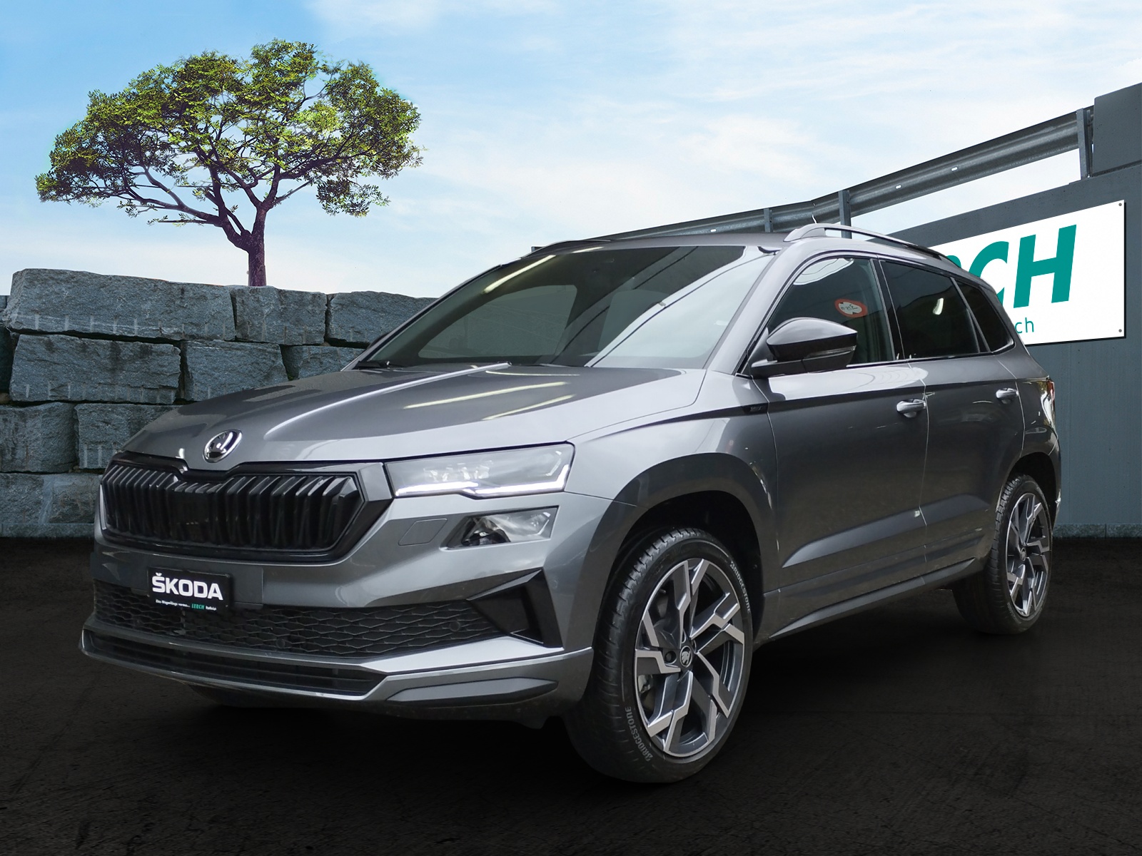 SKODA Karoq 2.0 TSI SportLine 4x4 DSG-image-0
