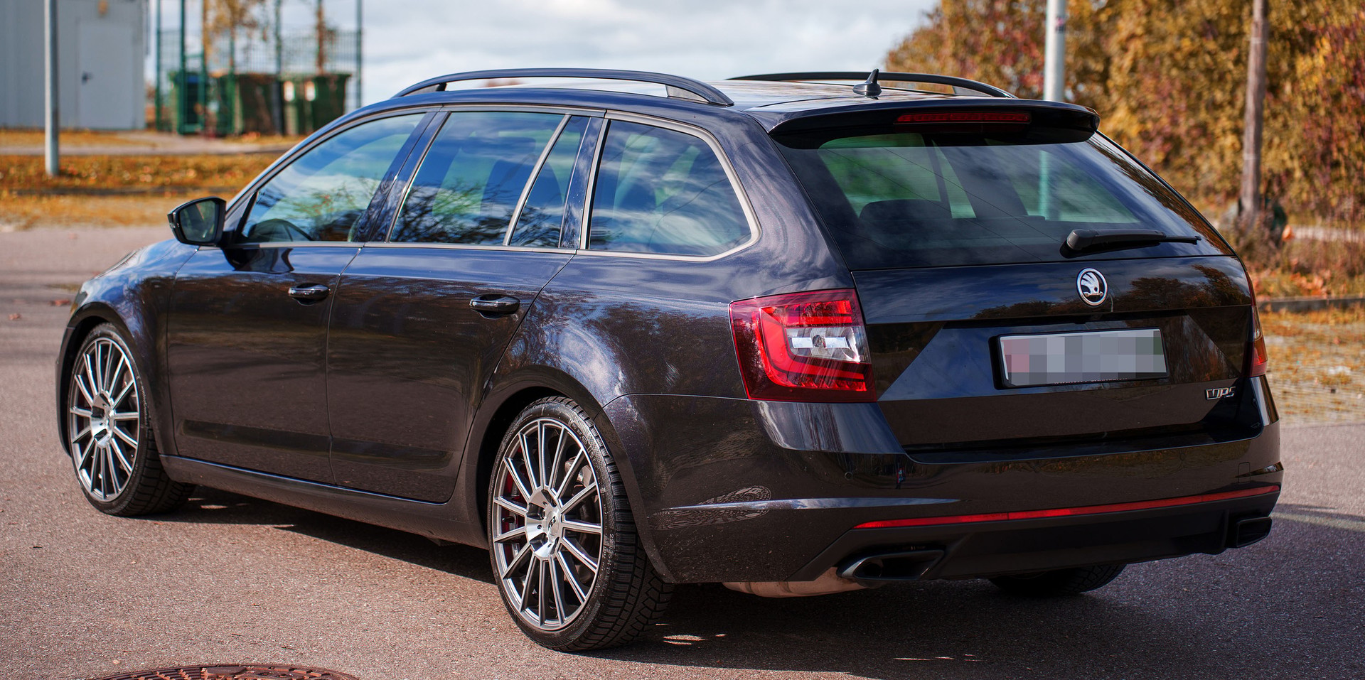 SKODA Octavia Combi 2.0 TSI RS DSG-image-12