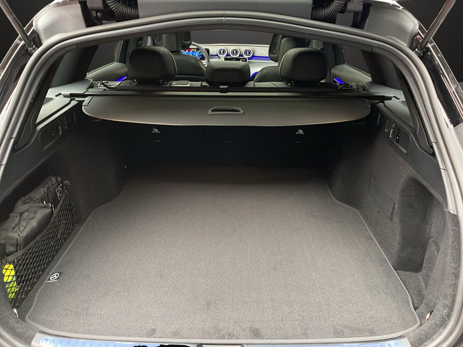 MERCEDES-BENZ C 220 d 4MATIC T-Modell Swiss Star-image-11