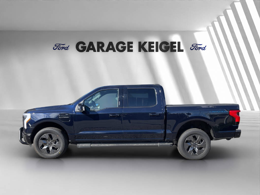 FORD F-150 Lightning DKab.Pick-up 98 kWh Lariat Launch Edition-image-1