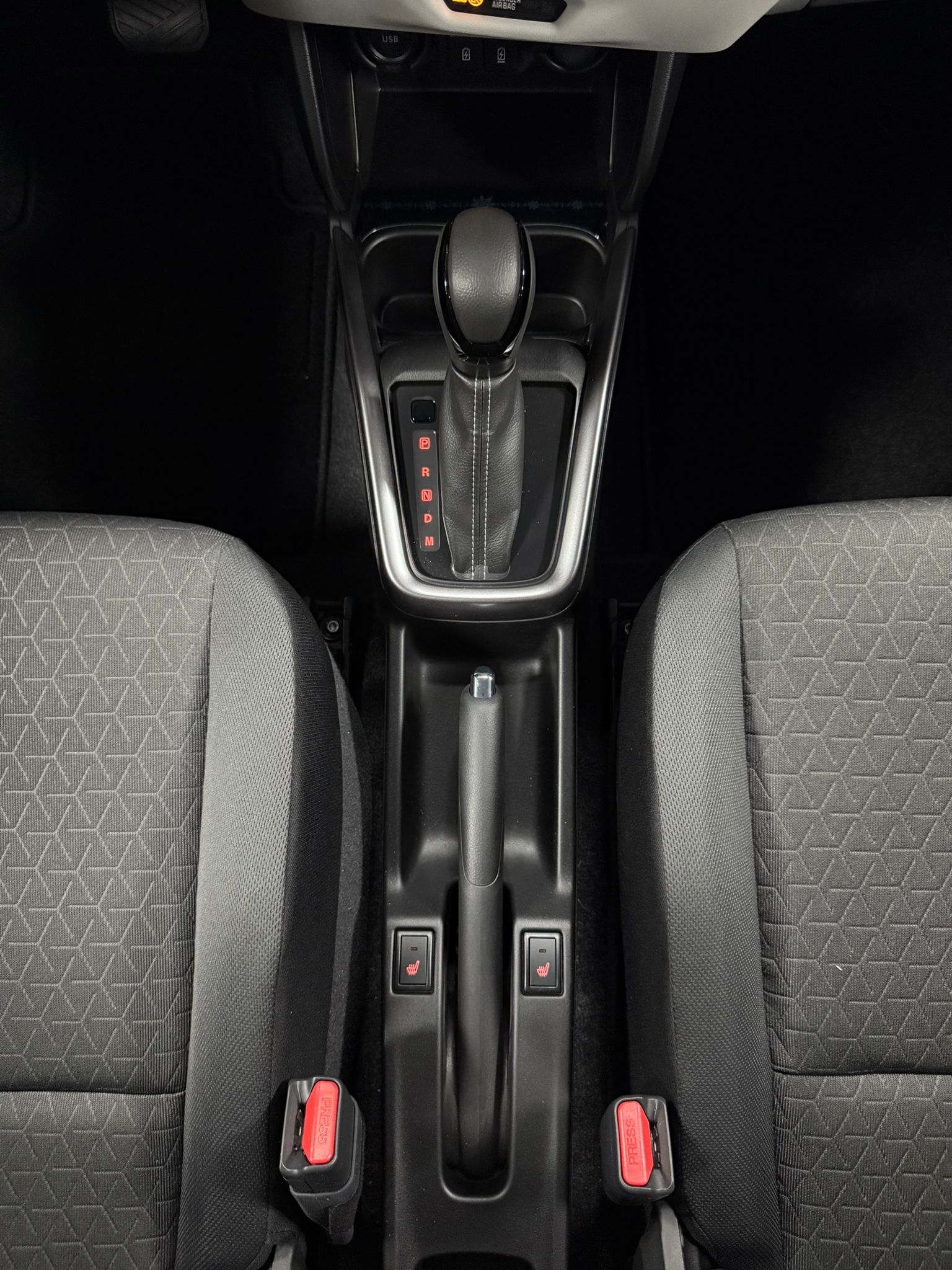 SUZUKI Swift 1.2 Compact Top Hybrid CVT-image-17
