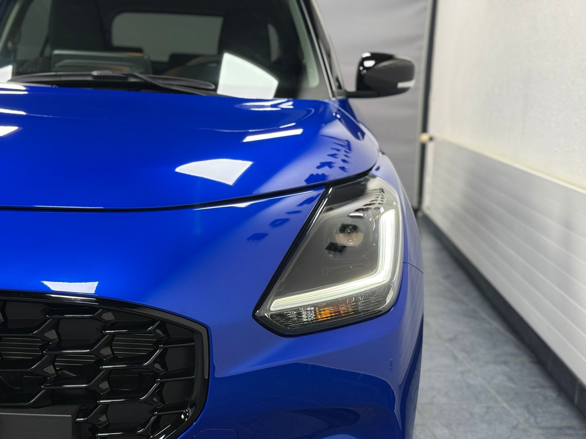 SUZUKI Swift 1.2 Compact Top Hybrid CVT-image-8