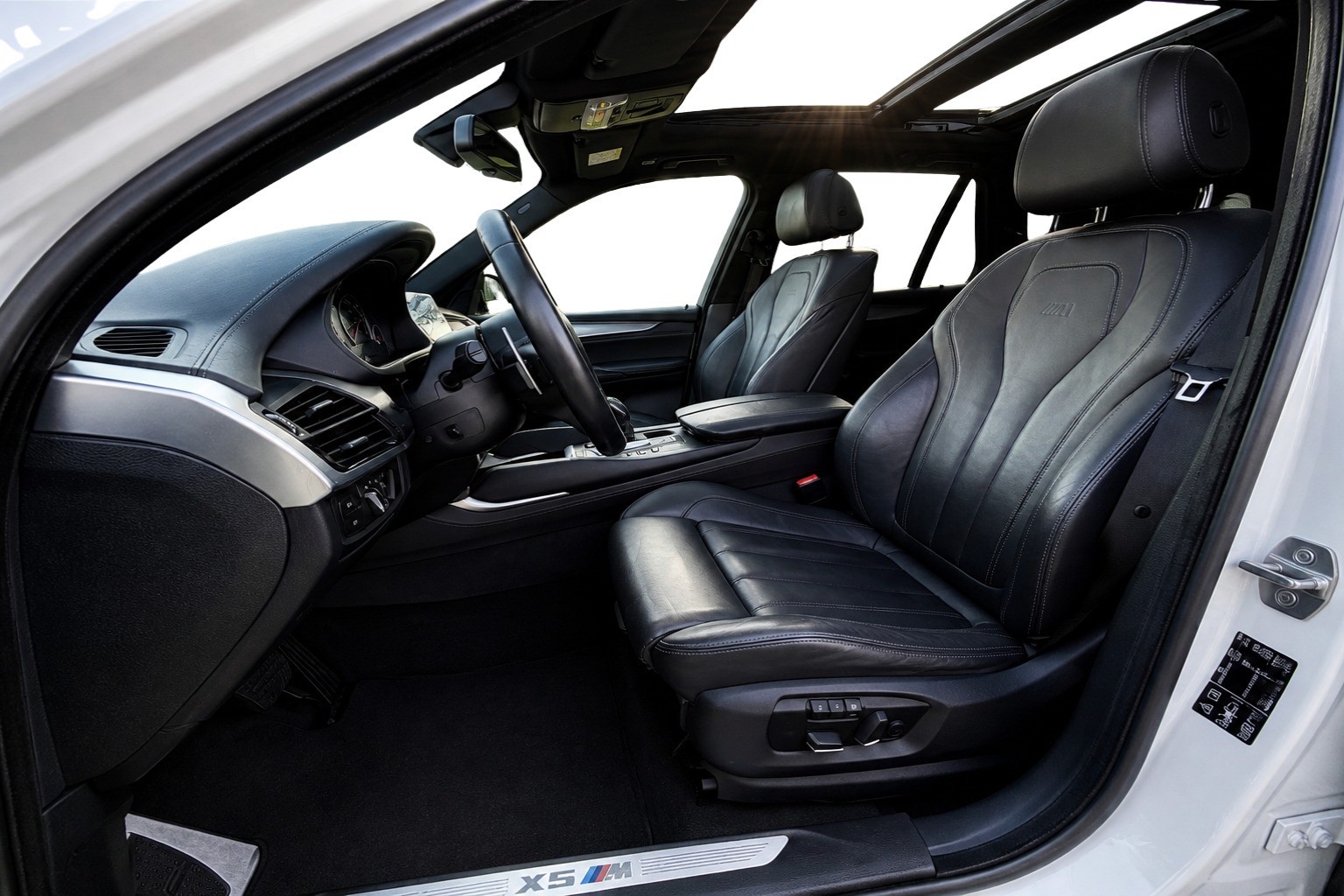 BMW X5M Steptronic-image-6