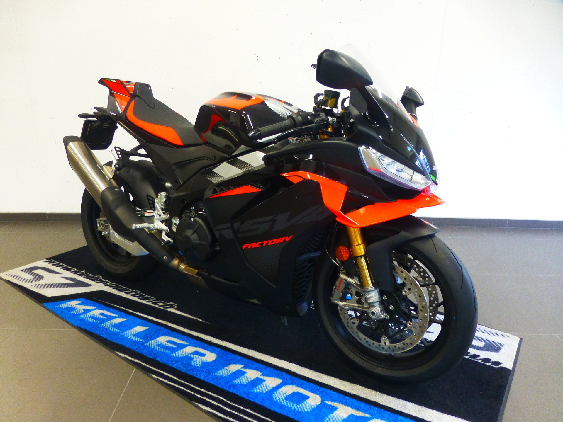 APRILIA RSV4 1100 E5+ Factory-image-9