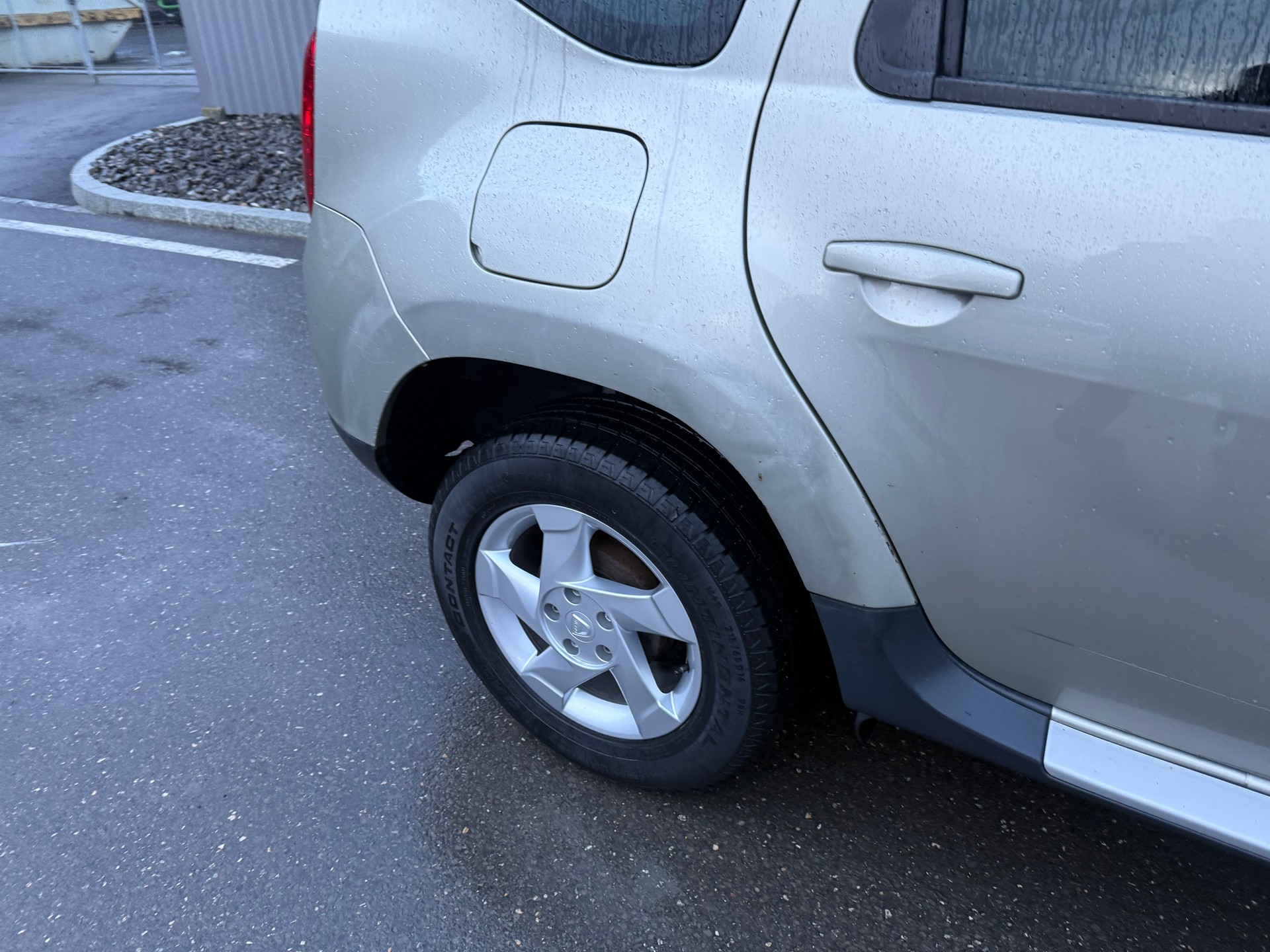 DACIA Duster 1.6 Ambiance 4x4-image-11