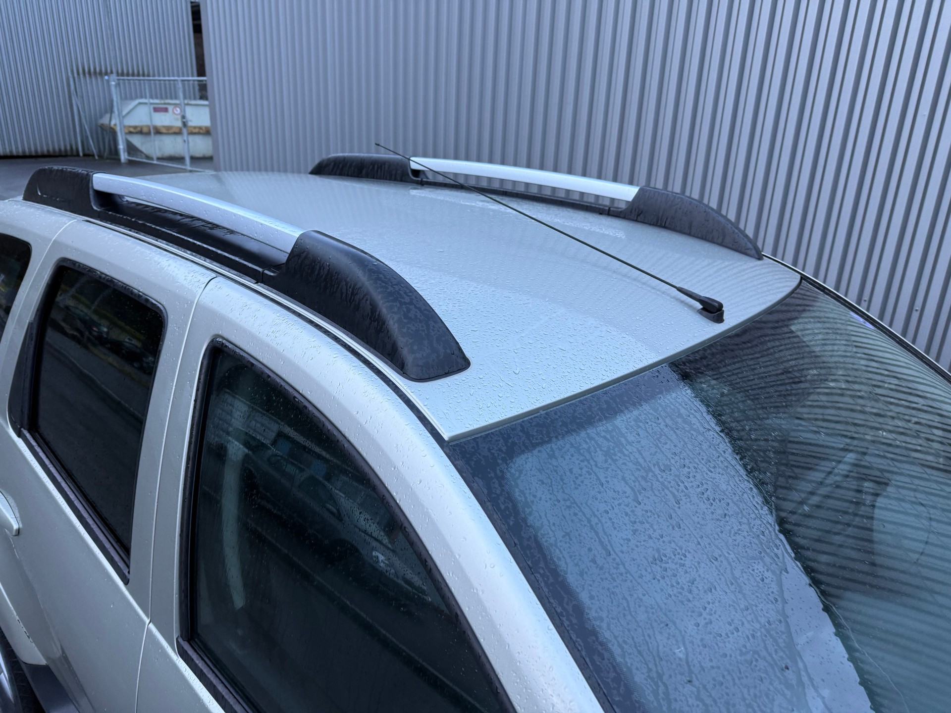 DACIA Duster 1.6 Ambiance 4x4-image-9