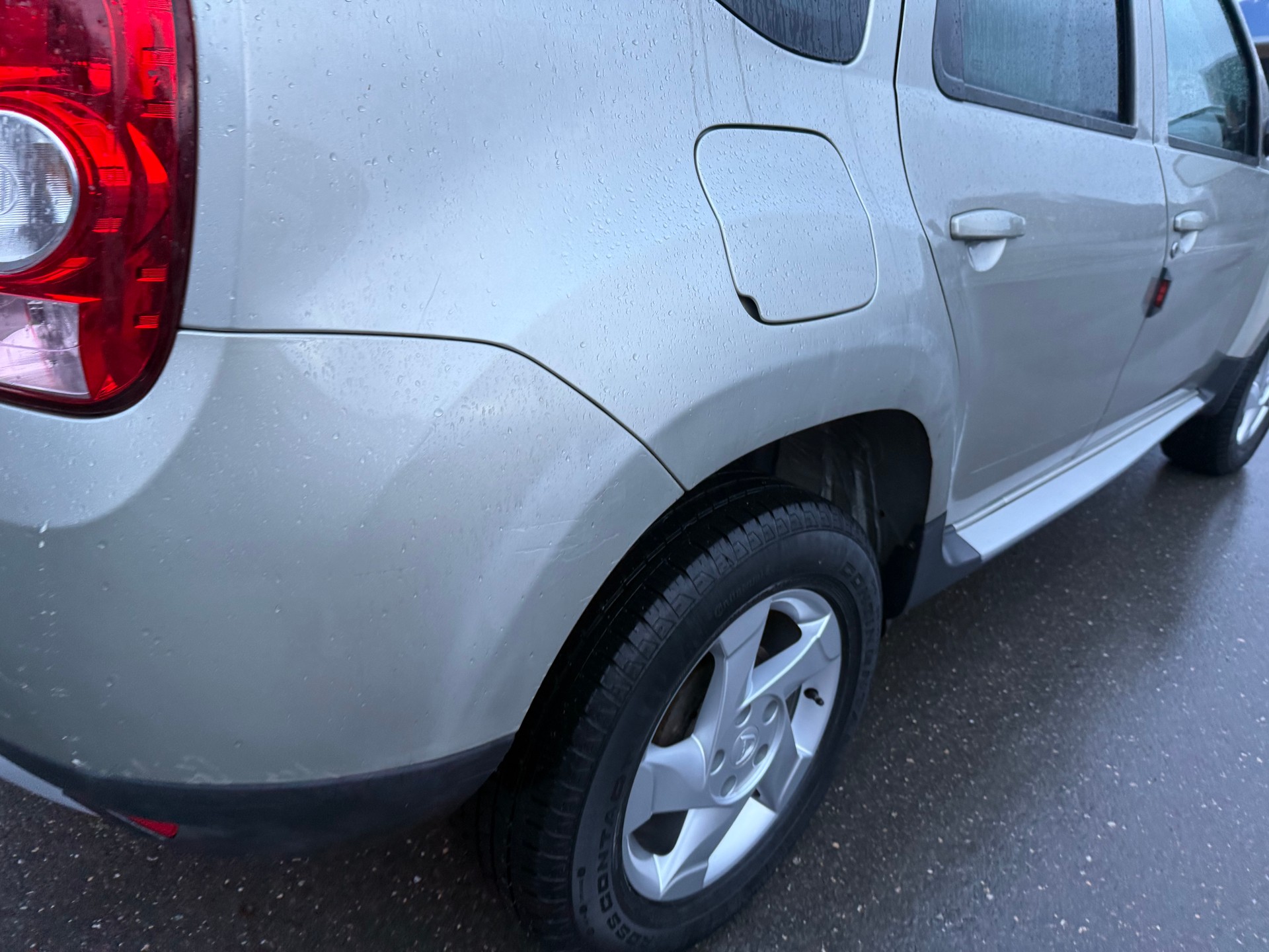 DACIA Duster 1.6 Ambiance 4x4-image-10