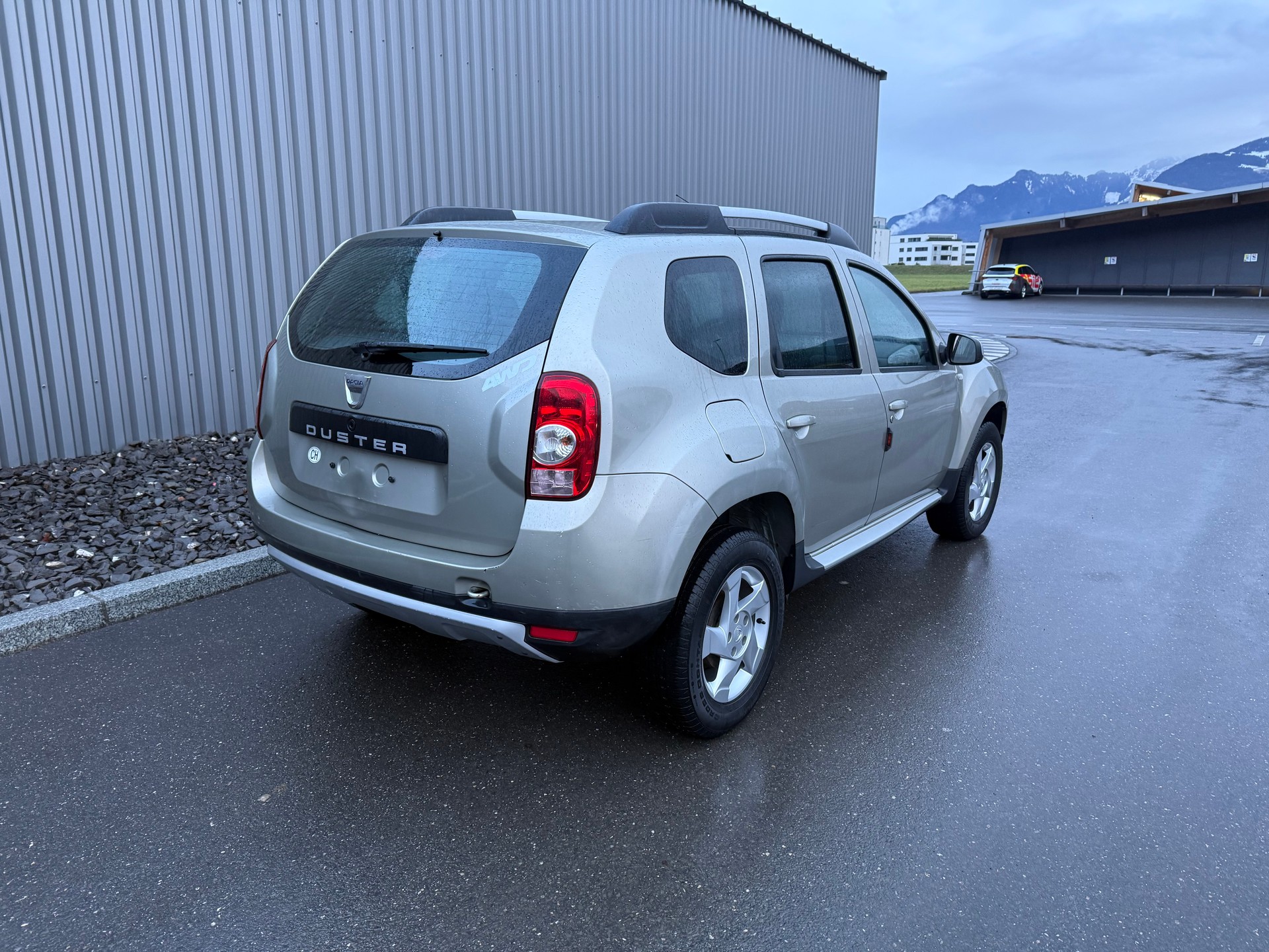 DACIA Duster 1.6 Ambiance 4x4-image-5