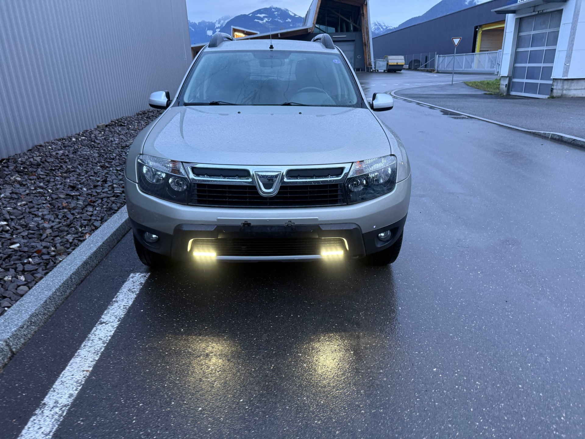 DACIA Duster 1.6 Ambiance 4x4-image-4