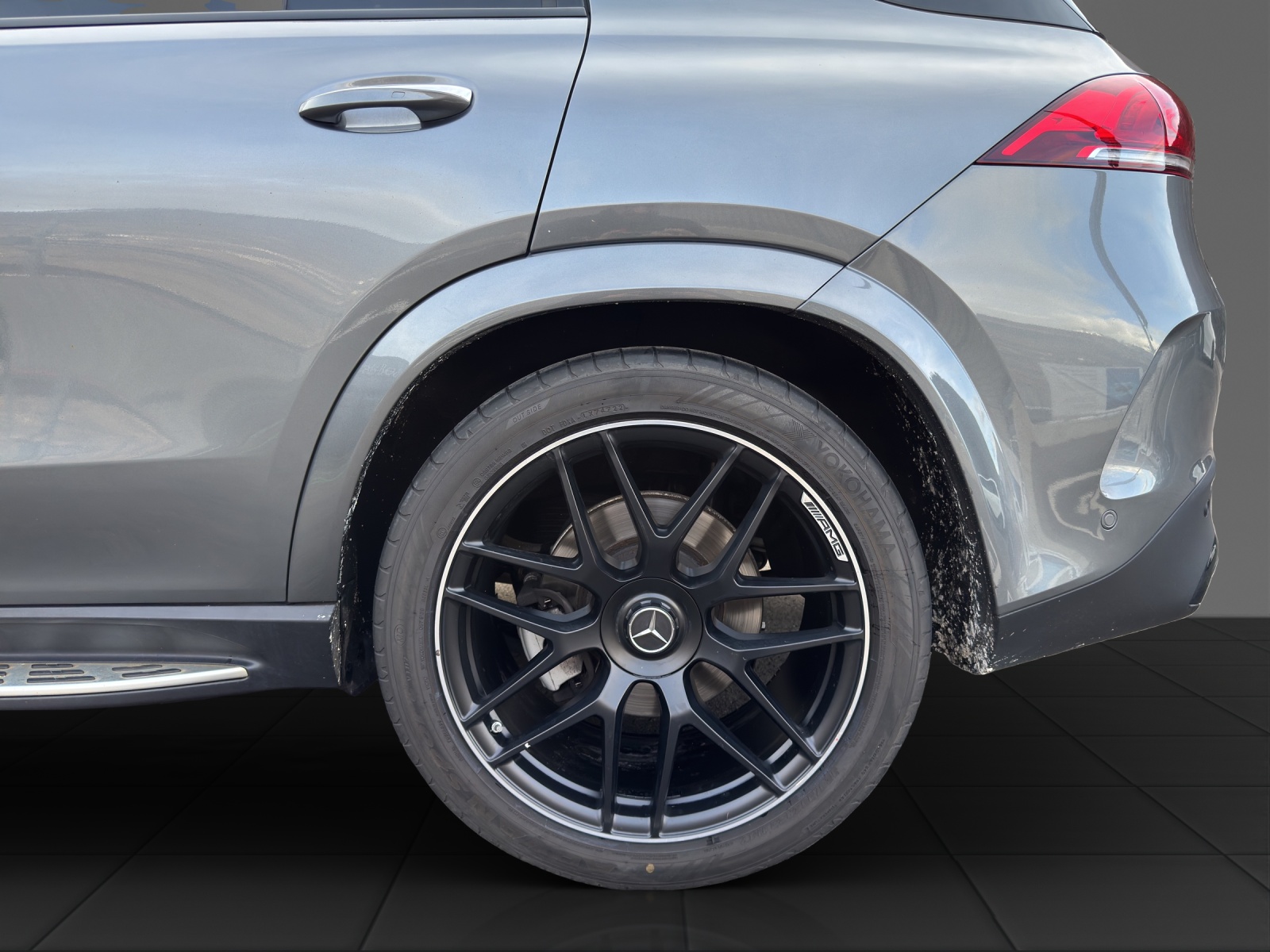 MERCEDES-BENZ GLE 53 AMG 4Matic+-image-21