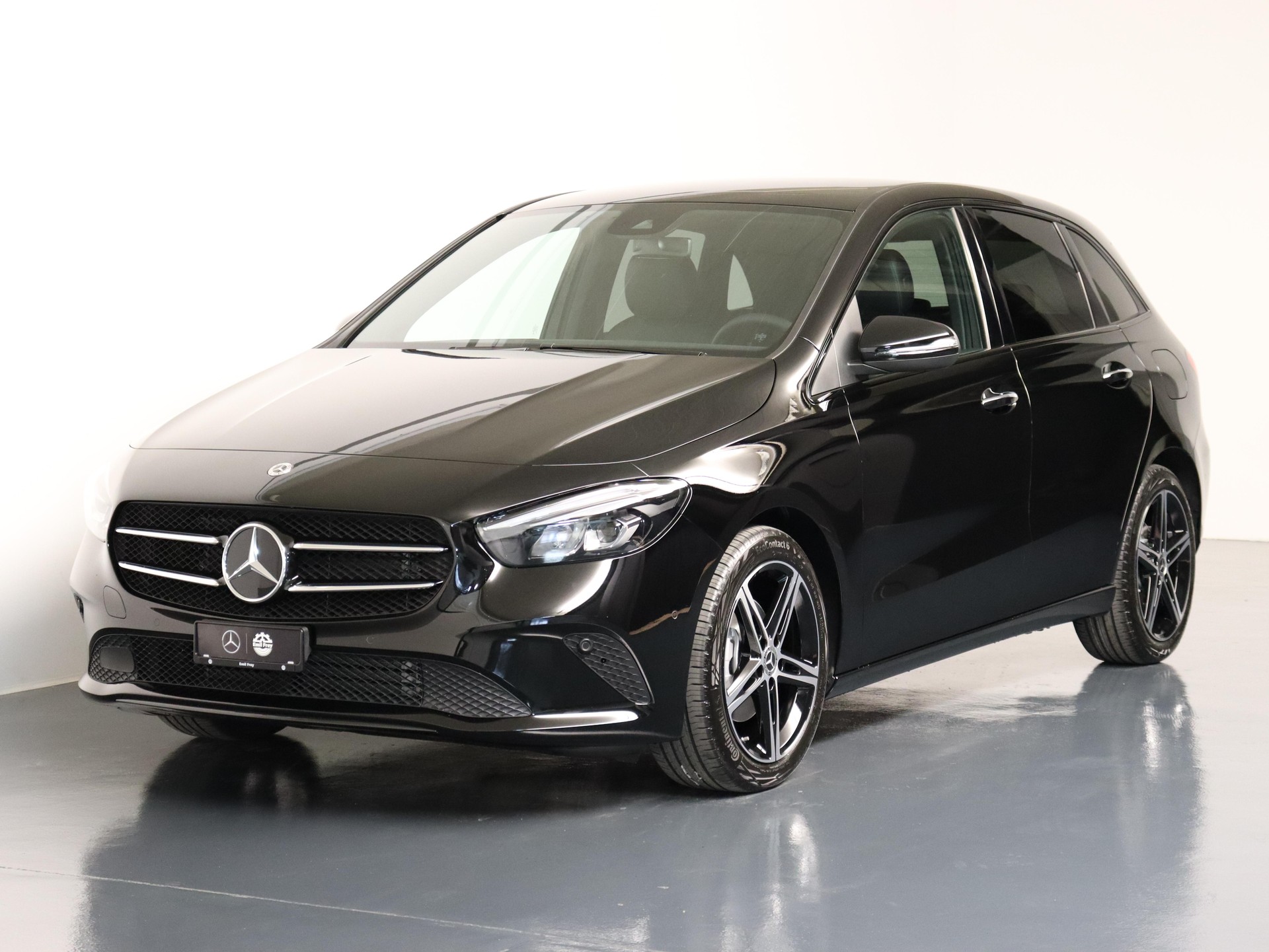 MERCEDES-BENZ B 200 Night Star-image-1